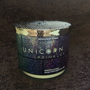 Bath & Body Works 3-Wick Unicorn Sprinkles Candle